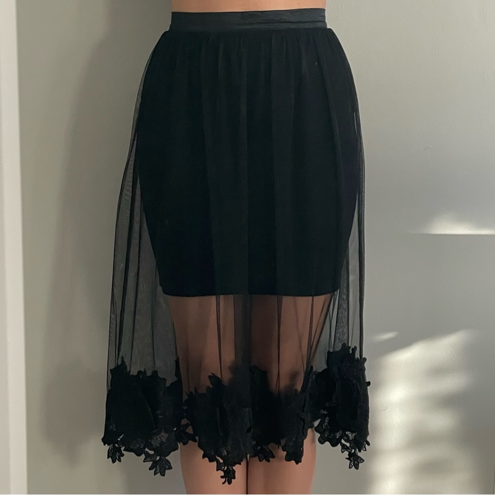 Forever 21 Black Skirt - Knee Length